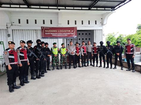 Patroli Gabungan Tni Polri Dan Brimob Soliditas Dalam Menjaga