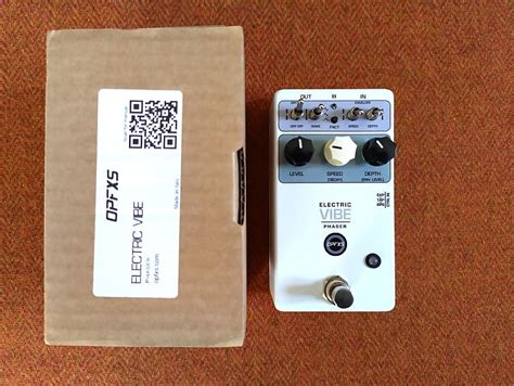 OPFSX Electric Vibe Optical Vibe Pedal With Envelope Reverb