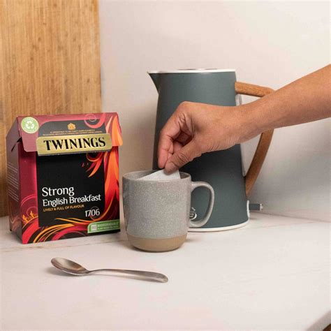 Strong English Breakfast 120 Tea Bags Twinings