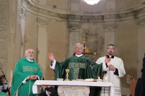 A Sette Anni Dal Sisma La Messa Torna Nella Basilica Di Norcia