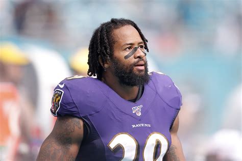 Baltimore Ravens Release Earl Thomas After Punching Teammate