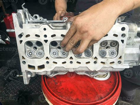 Hands on Car Engine Block Repair 24316297 Stock Photo at Vecteezy