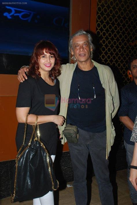 Sudhir Mishra Huma Qureshi At The Premiere Of Hawaizaada In Mumbai On