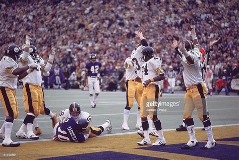 Super Bowl IX, Pittsburgh Steelers Jack Lambert (58) in action, making ...