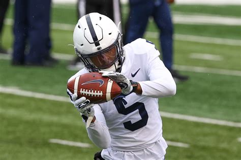 Jahan Dotson Named To Biletnikoff Award Watch List Black Shoe Diaries