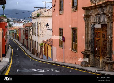 Colourful Buildings Line Calle Viera In Tenerife S Historic La Orotava