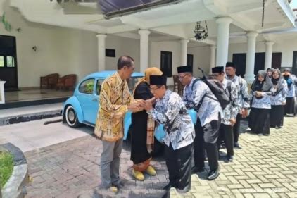 Penuh Haru Mantan Bupati Magetan Suprawoto Berpamitan Setelah Masa