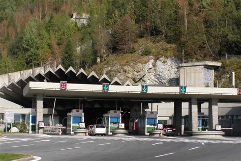 Tunelul Mont Blanc va fi închis în perioada 16 octombrie 12 decembrie