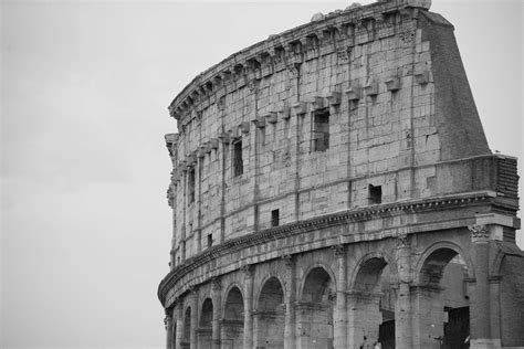 Wall of Colosseum in Black and White · Free Stock Photo