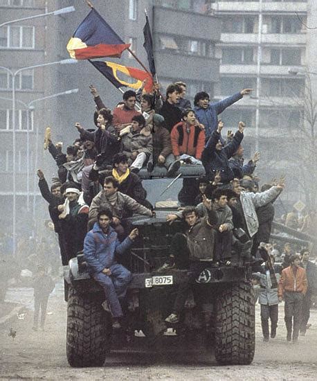 Most Romanians Feel They Dont Know The Truth About The 1989 Revolution