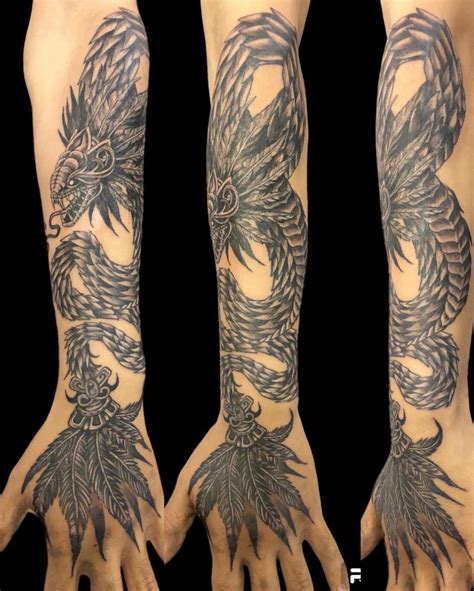 Tatuaje Del Artista Mexicano Rene Pacheco Quetzalc Atl Tatuajes Y M S