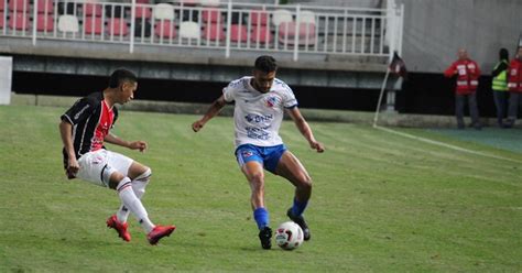 Carlos Renaux é dominado e perde para Joinville pela Copa Santa Catarina