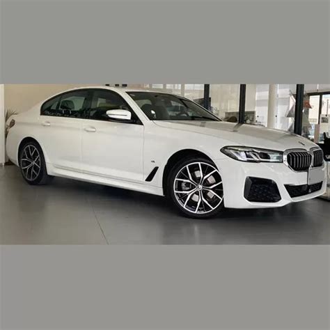 Rent A Bmw In Dubai Abu Dhabi Uae Book Online Now