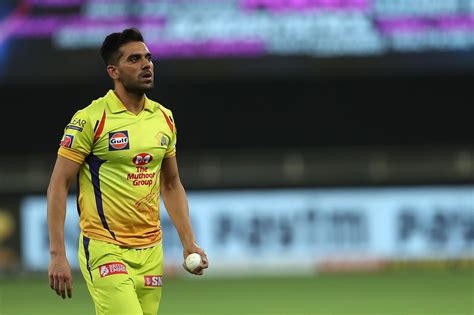 Reports Setback For Chennai Super Kings As Deepak Chahar Set To Miss