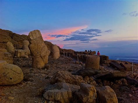 Turkey: Mount Nemrut, history in the clouds | JournalBackpack