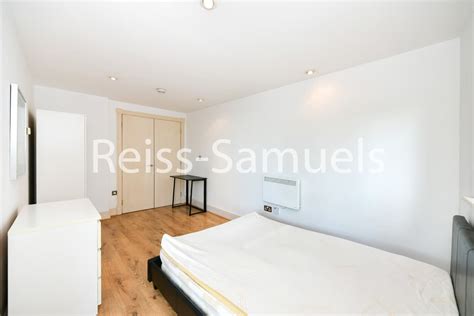 Bedroom Apartment For Rent Newton Place London E Tt Unihomes