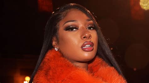 Megan Thee Stallion Tears Up Over Gunshot Wounds It Was The Worst