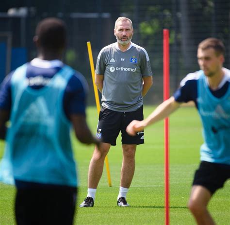 Gegen Schalke HSV Trainer kündigt Startelf Überraschungen an WELT