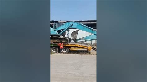 Excavator Kobelco Naik Self Loader Tronton Youtube