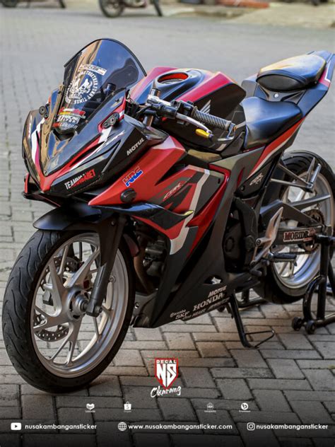 Stiker Honda Cbr R All New Hitam Merah Grafis Modifikasi Sticker