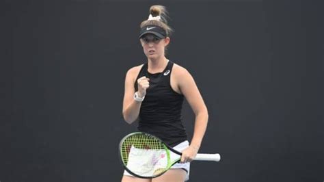 Australian Open 2022 Aryna Sabalenka Vs Storm Sanders Prediction Head