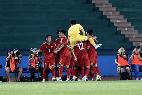 ทีมชาติไทย U17 เศร้า พ่าย เวียดนาม 0 3 รอบคัดเลือก Afc U17 Asian Cup