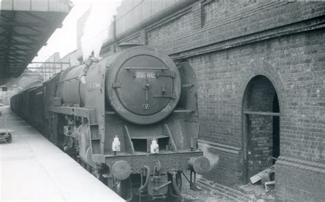 Img700 70018 Flying Dutchman At Crewe Station 19267 Ph Flickr