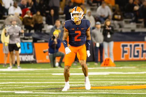 Former Illini Running Back Chase Brown Headed To Cincinnati In 5th