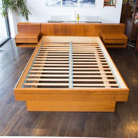 Nordisk Andels Eksport Danish Modern Teak Queen Platform Bed At 1stdibs