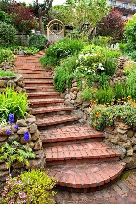 Building Exterior Stairs With Classy Bricks And Modern Tiles