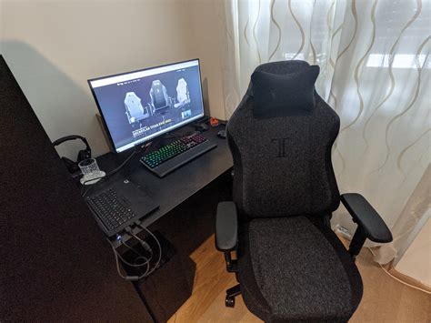 My new great Secretlab Chair - #Secretlab : r/gamingsetups