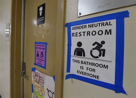 Us Directs Public Schools To Allow Transgender Access To Restrooms The New York Times