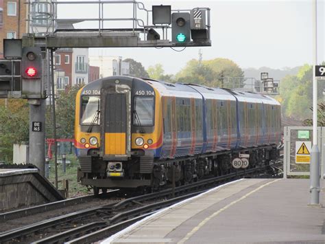 Basingstoke Swr Class 450 Hampshire 450104 Michael Day Flickr