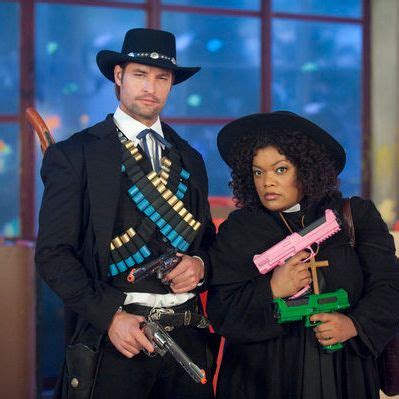 Community Recap: The Paintballer With No Name - TV - Vulture