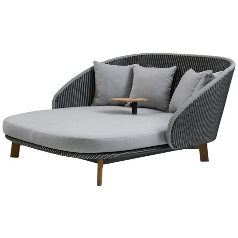 Cane-Line Peacock Daybed W/ Cushions (Weave) | Clima Home