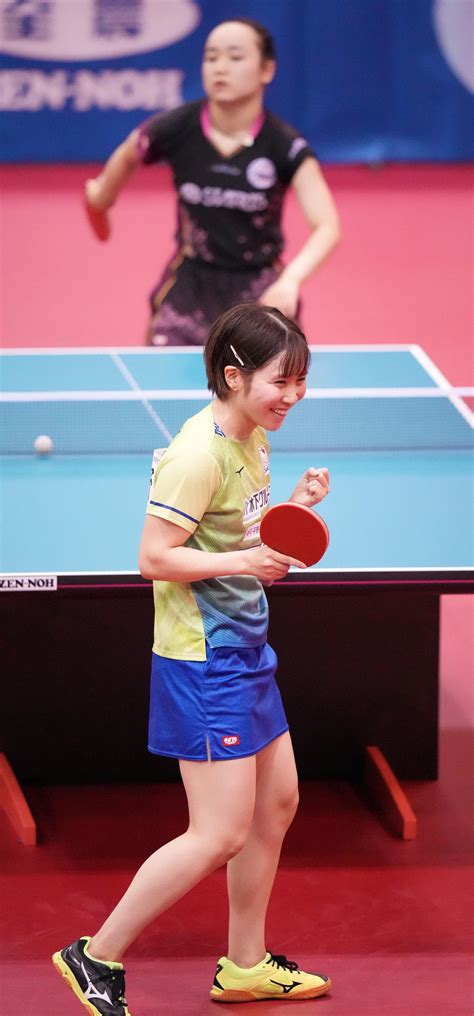 平野美宇“みうみま対決”制す 伊藤美誠にストレート勝ち準決勝進出「今は伊藤選手だけでない」 卓球写真ニュース 日刊スポーツ