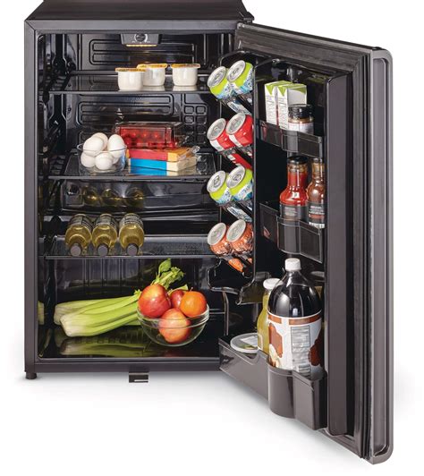 Master Chef Energy Star Compact Refrigerator With Canstor Beverage