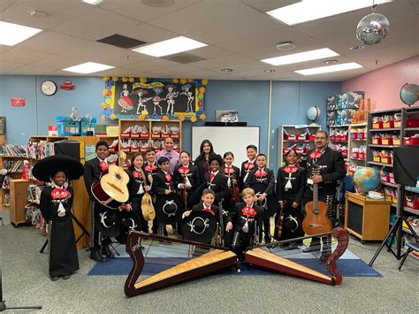 Celebrating Hispanic Heritage Month: Mariachi is the new marching band at some schools - ABC News