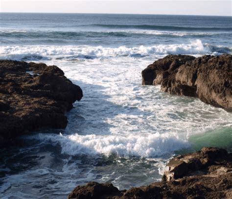 Prospecting For Gold At Washington Beaches