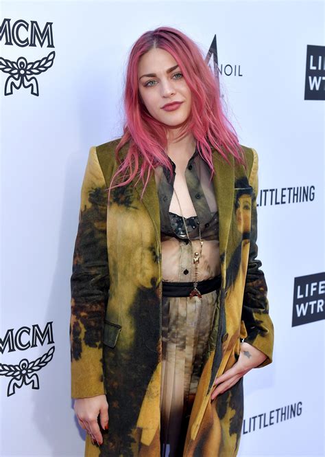 Frances Bean Cobain says America should overcome its mental health