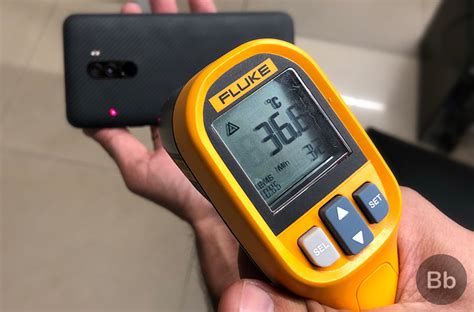 Poco F1 Liquidcool Technology Test How Well Does It Work Beebom