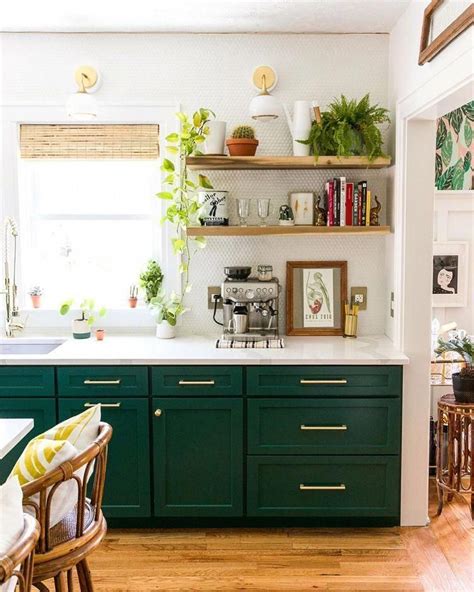 Small Lshaped Kitchens Modernsmallkitchens In 2020 Green Kitchen