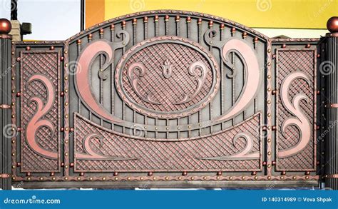 Style Victorian Iron Gates Stock Image Image Of Outside 140314989