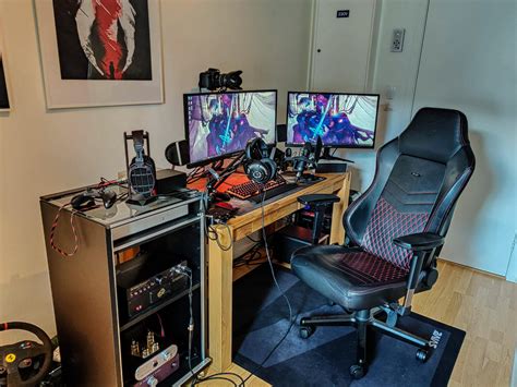 "Current battle station. What do you think? :)". Originally posted on r ...