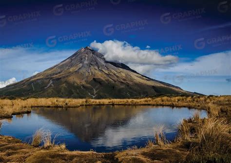 Taranaki 3 - Graphix