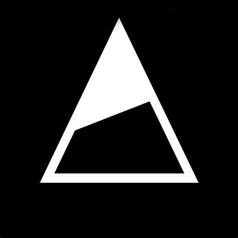 Email Design Inspiration by Nomatic