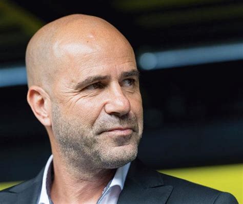 Qu Est Ce Qui Freine Le Borussia Dortmund De Peter Bosz