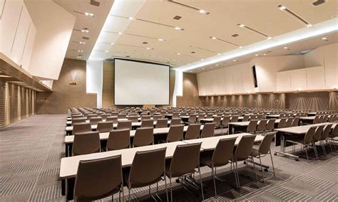 Conference and Meeting Room Lighting: The Ultimate Guide – Upward ...