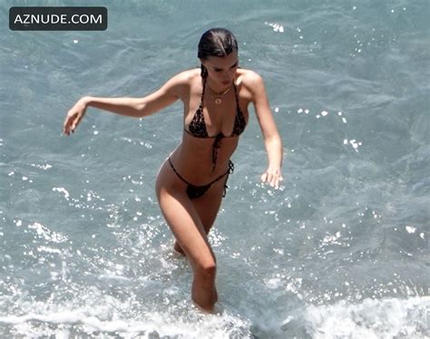 Emily Ratajkowski Sexy Flashes Her Nude Tits In A Tiny Bikini In Positano AZNude