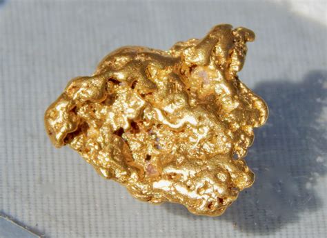 GOLD NUGGET PALMER RIVER Blue Gems